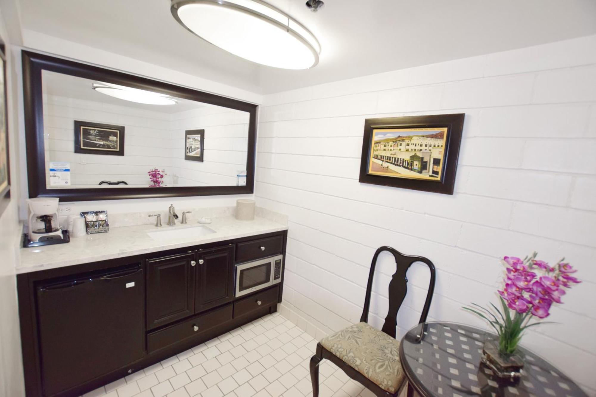 Catalina Courtyard Suites Avalon Exterior foto